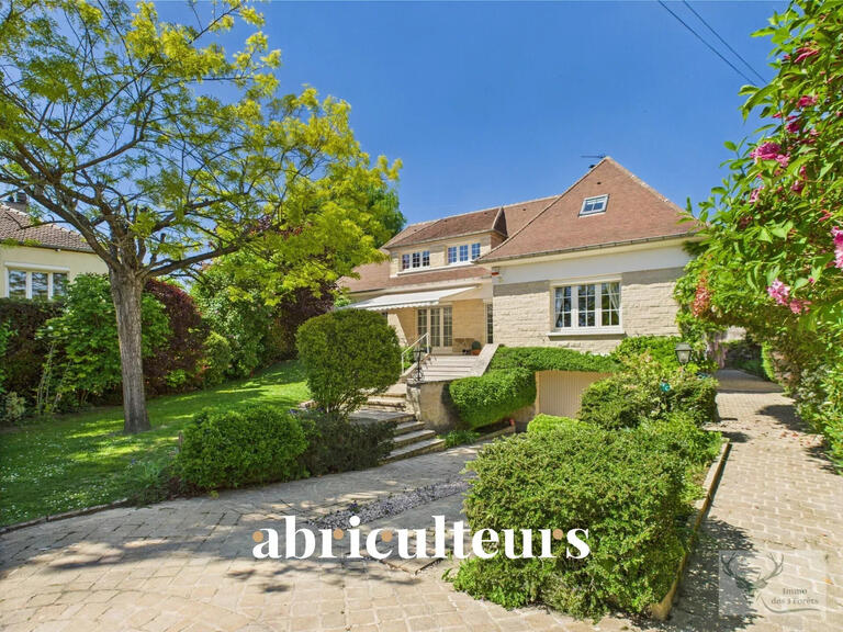 Maison Senlis - 5 chambres - 229m²