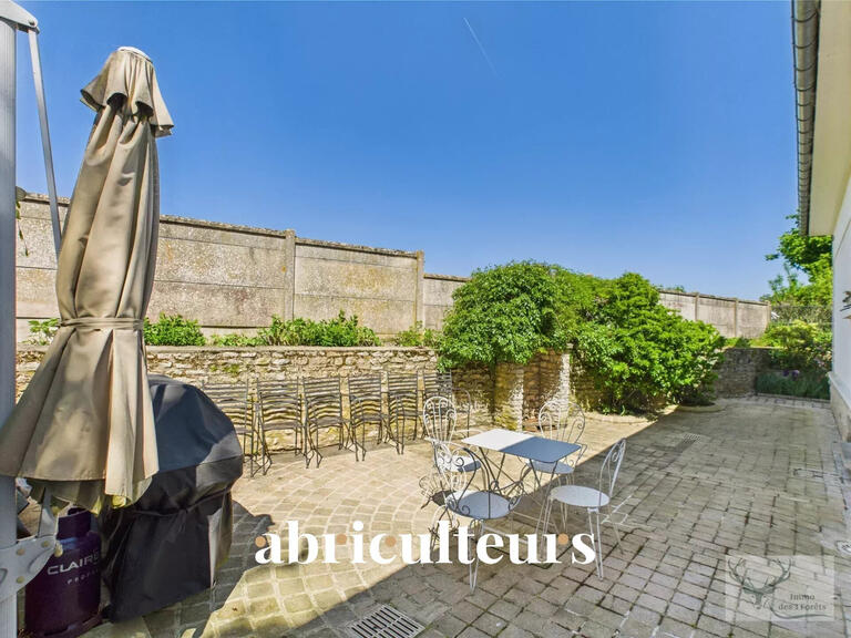 Maison Senlis - 5 chambres - 229m²