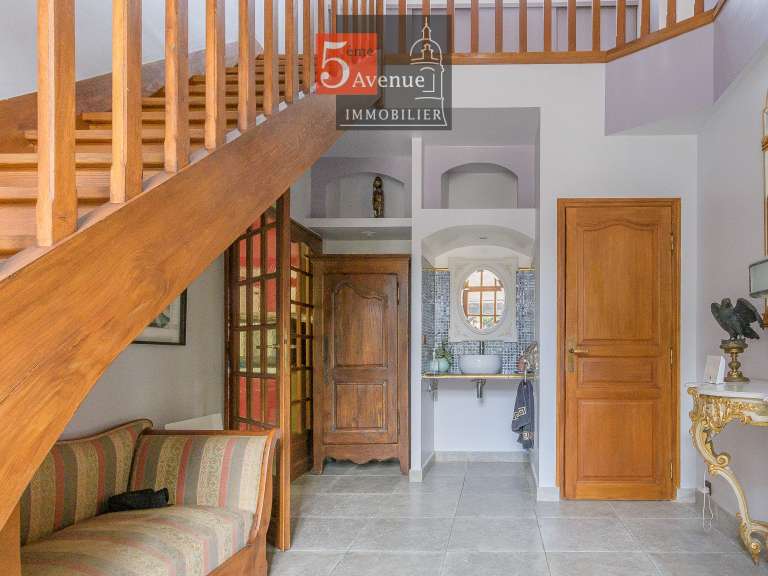 House Senlis - 5 bedrooms - 335m²