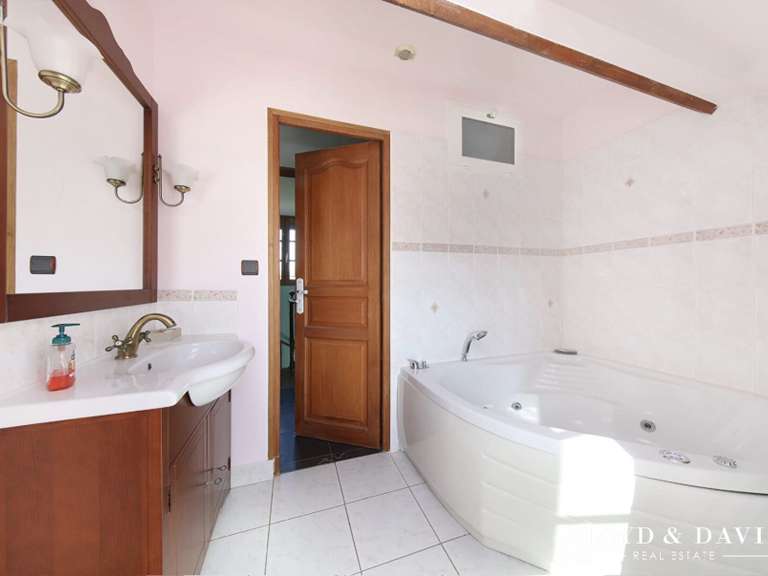 Maison Senlis - 5 chambres - 335m²