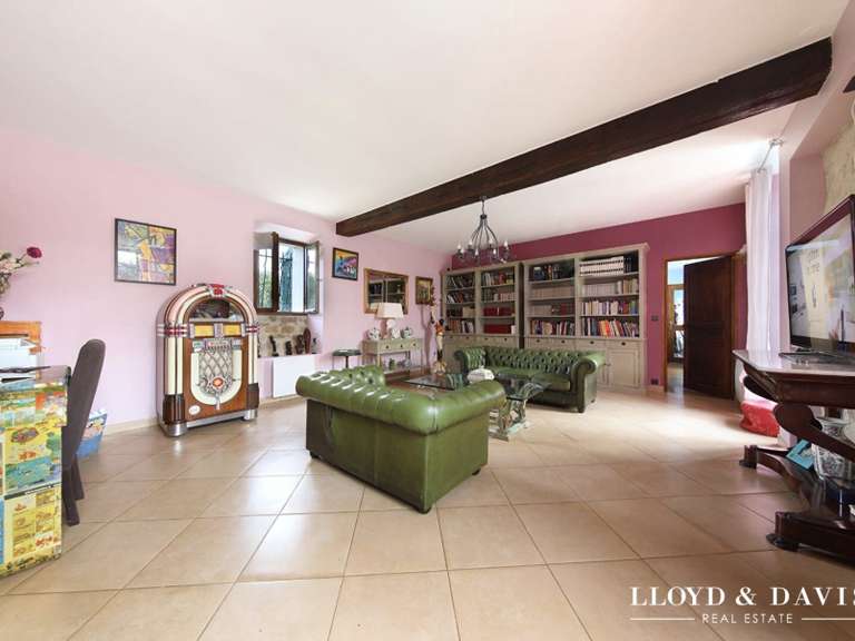 Maison Senlis - 5 chambres - 335m²