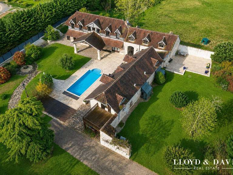 House Senlis - 5 bedrooms - 335m²