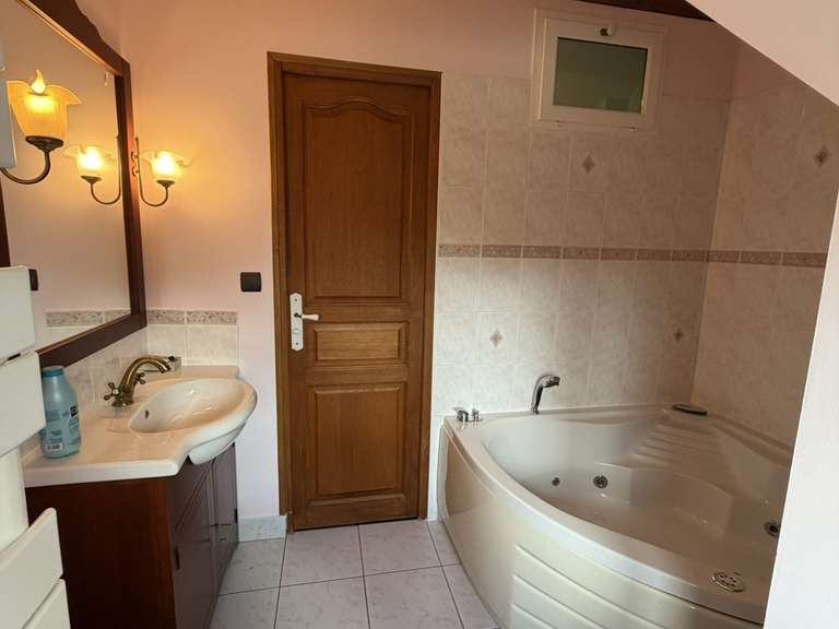 Maison Senlis - 5 chambres - 335m²