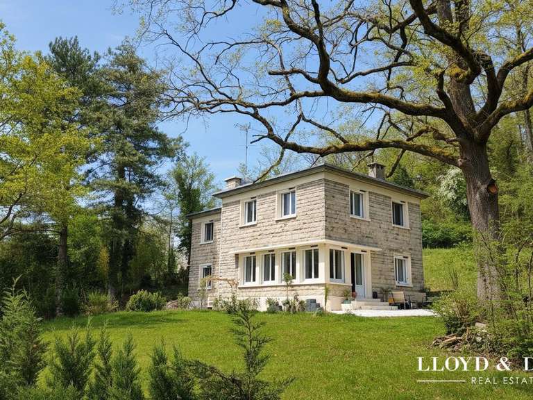 Maison Senlis - 6 chambres - 200m²