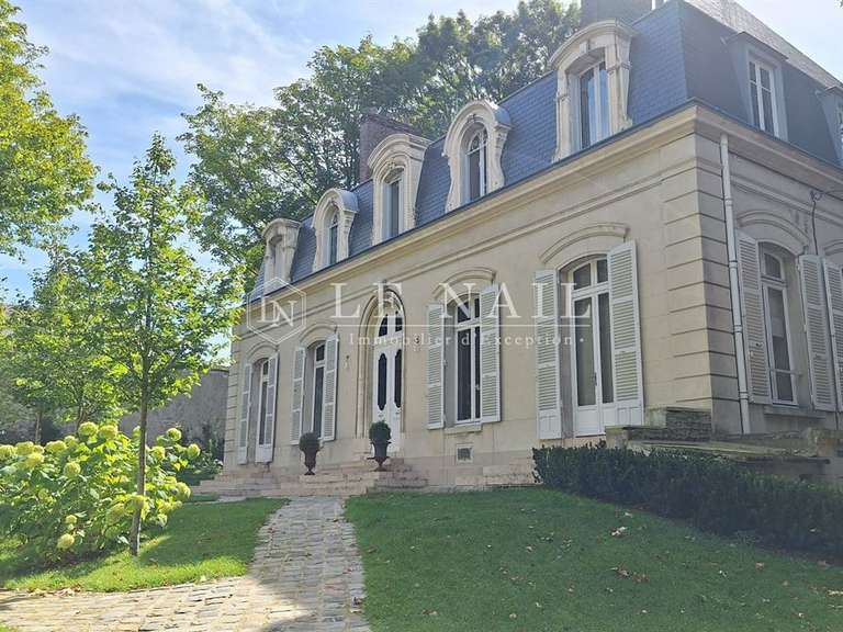 Hôtel particulier Sens - 6 chambres - 320m²