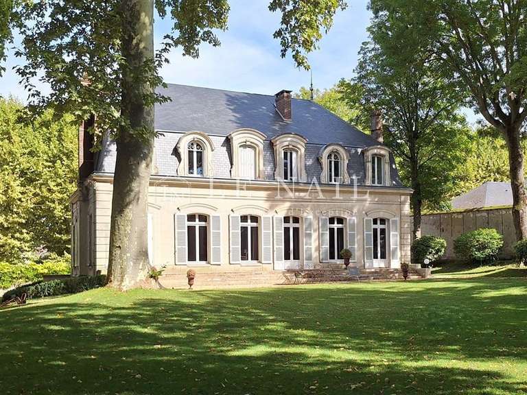 Hôtel particulier Sens - 6 chambres - 320m²