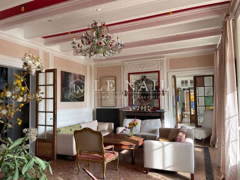 Manoir Sens - 15 chambres - 620m²