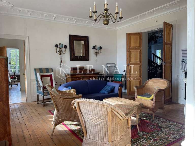 Manoir Sens - 15 chambres - 620m²