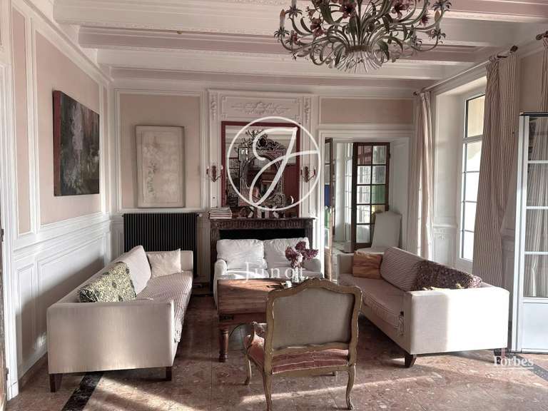 Manoir Sens - 15 chambres - 946m²