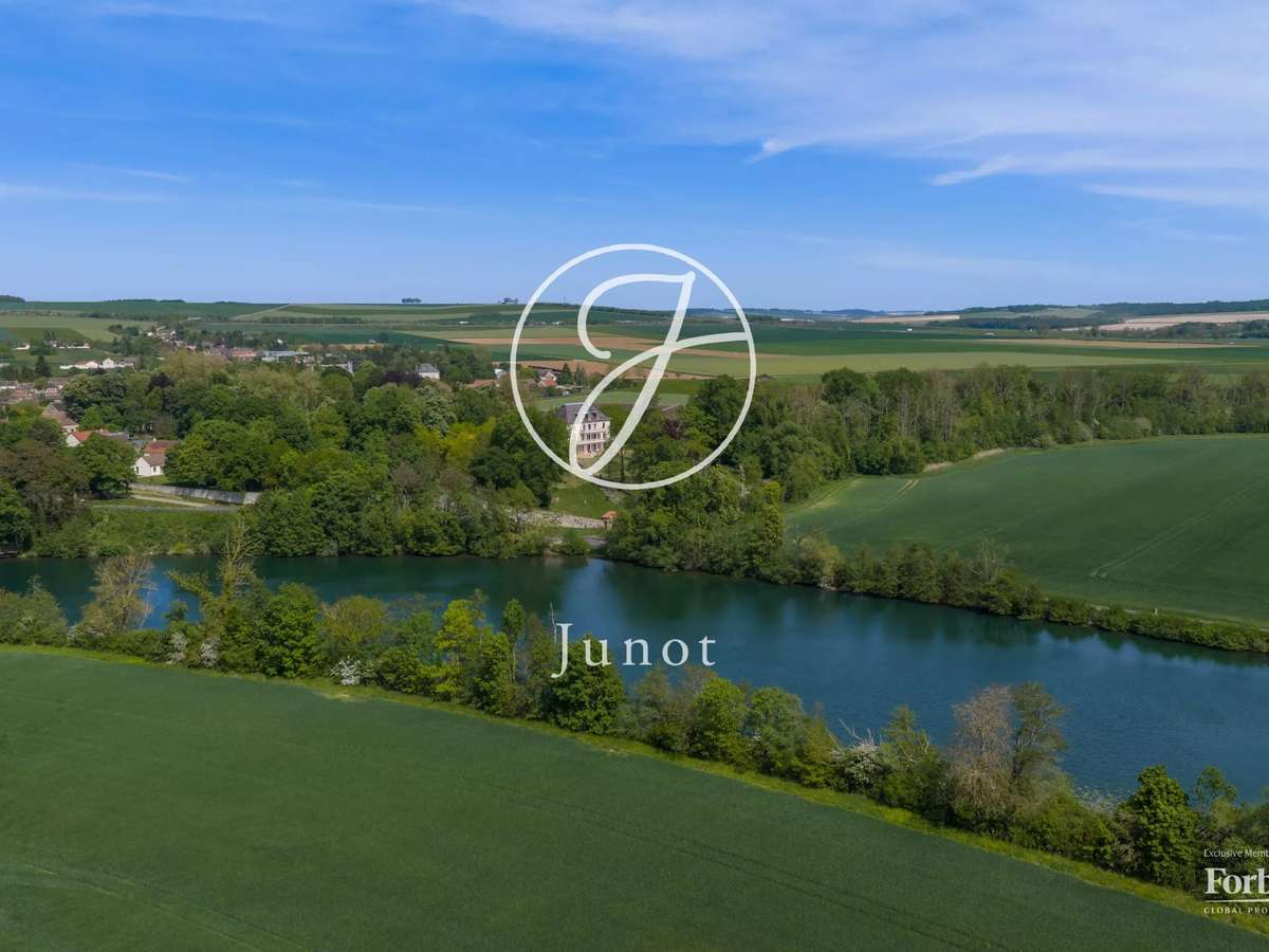 Manor Sens