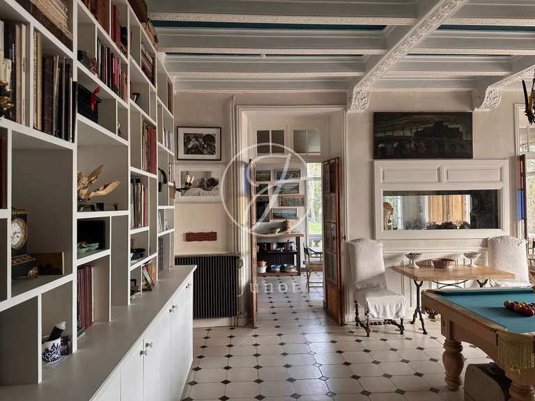 Manoir Sens - 15 chambres - 946m²