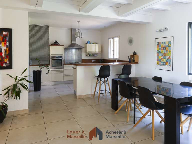 Villa Septèmes-les-Vallons - 4 chambres - 153m²