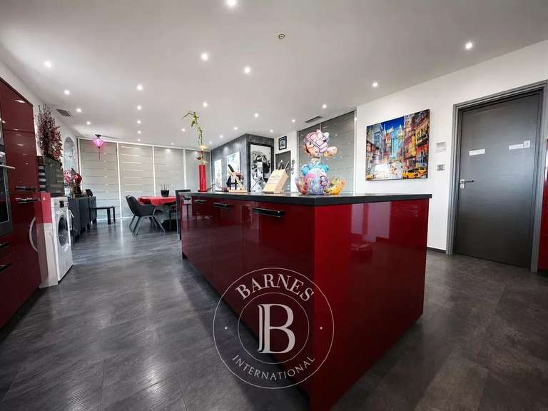Villa Septèmes-les-Vallons - 7 chambres - 334m²