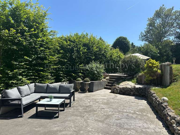 House Septeuil - 6 bedrooms - 370m²