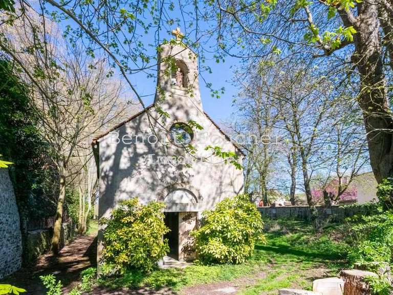 Castle Seraincourt - 12 bedrooms - 800m²
