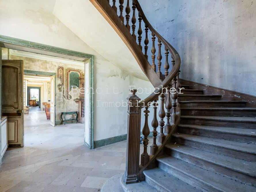 House Seraincourt