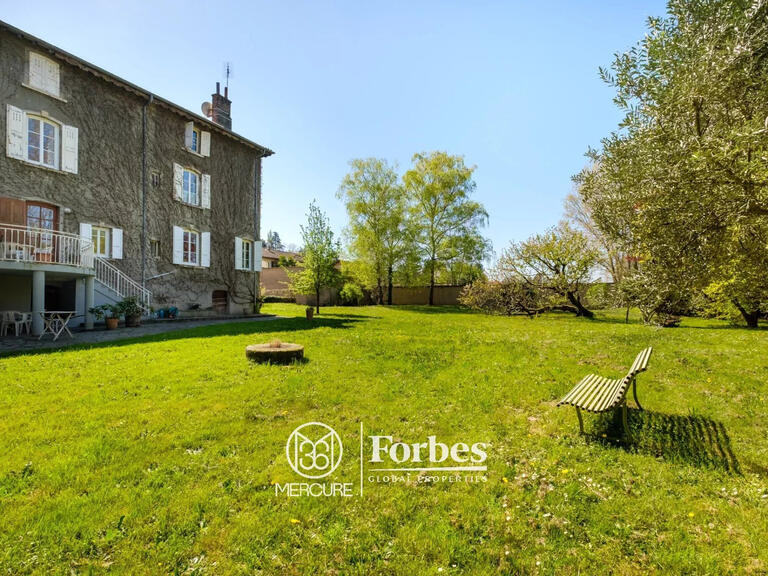 Propriété Sérézin-du-Rhône - 5 chambres - 332m²