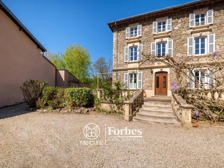 Propriété Sérézin-du-Rhône - 5 chambres - 332m²