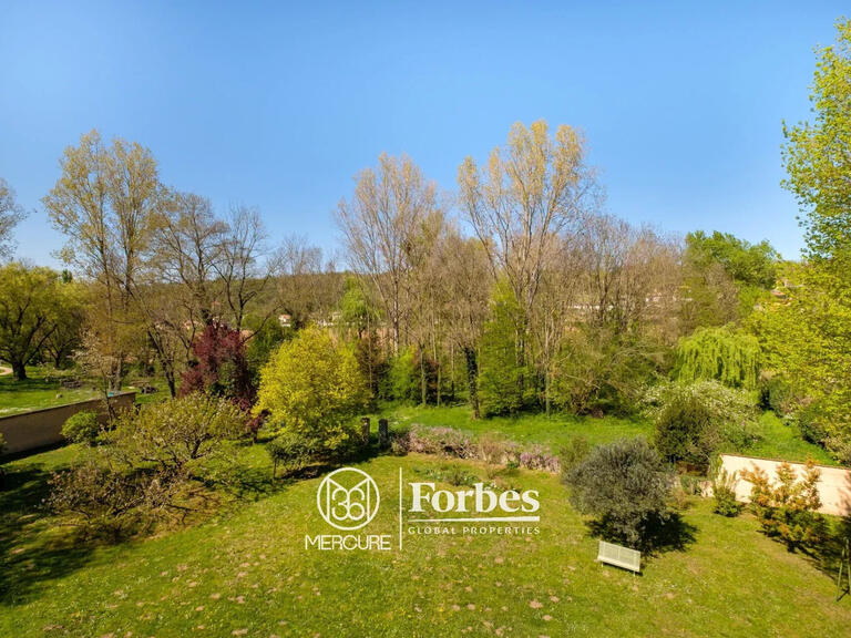 Propriété Sérézin-du-Rhône - 5 chambres - 332m²