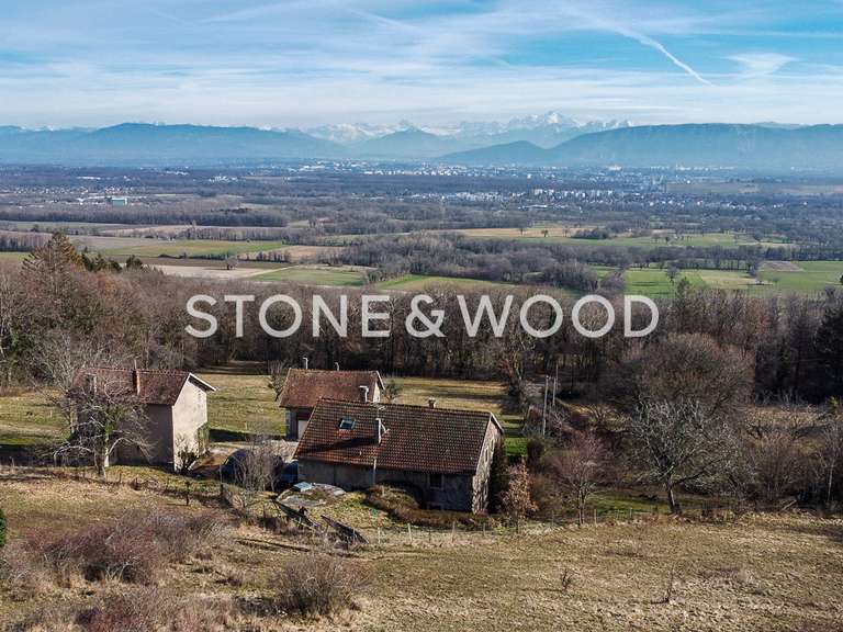 House Sergy - 9 bedrooms - 340m²