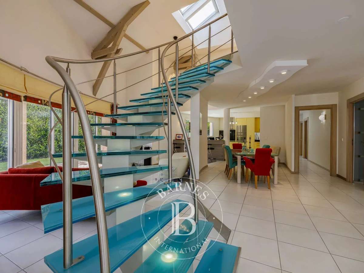 Maison Sergy