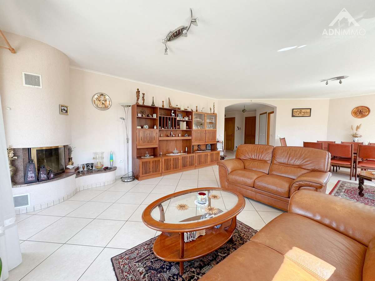 Maison Sergy