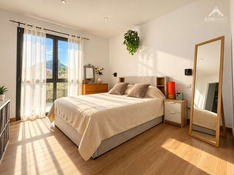 Maison Sergy - 5 chambres - 122m²