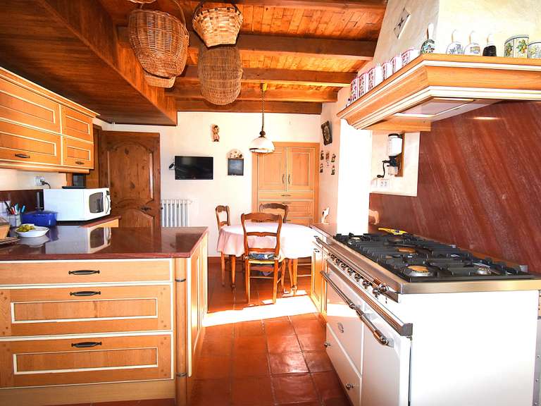 Maison Sérignac - 3 chambres - 240m²