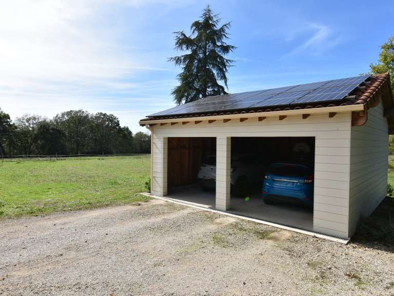 Maison Sérignac - 3 chambres - 240m²