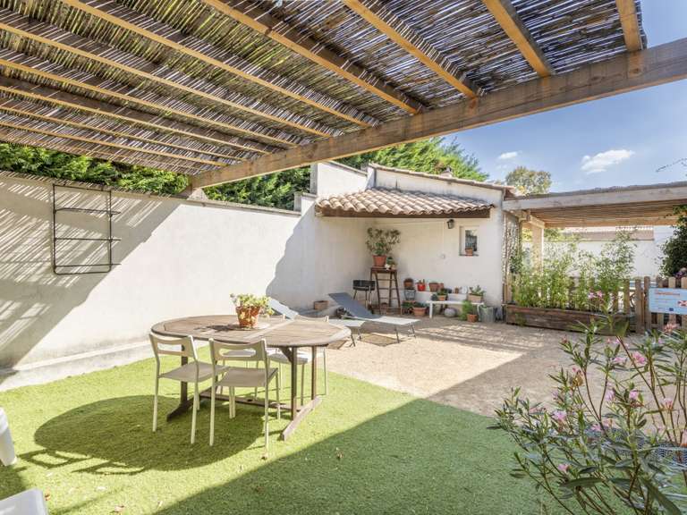 Maison Sérignan-du-Comtat - 4 chambres - 163m²