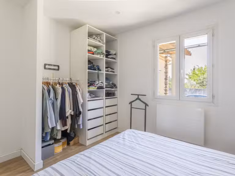 Maison Sérignan-du-Comtat - 4 chambres - 163m²