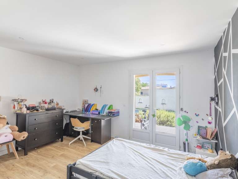Maison Sérignan-du-Comtat - 4 chambres - 163m²