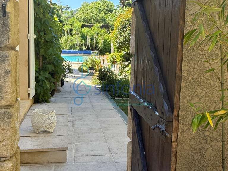 House Sernhac - 4 bedrooms - 271m²