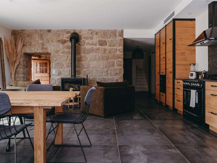 House Serra-di-Ferro