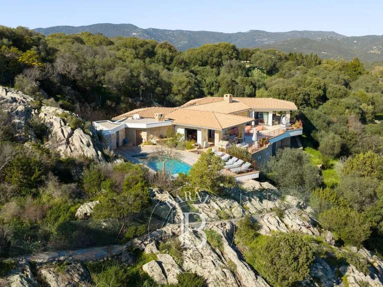Villa avec Vue sur mer Serra-di-Ferro - 7 chambres - 379m²