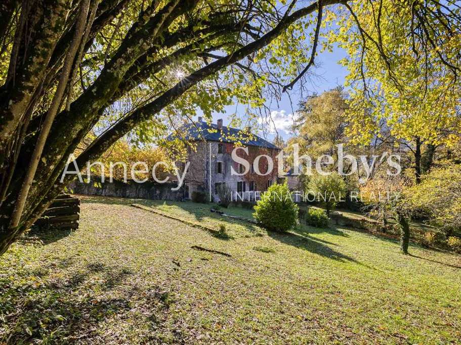 Château Serrières-en-Chautagne