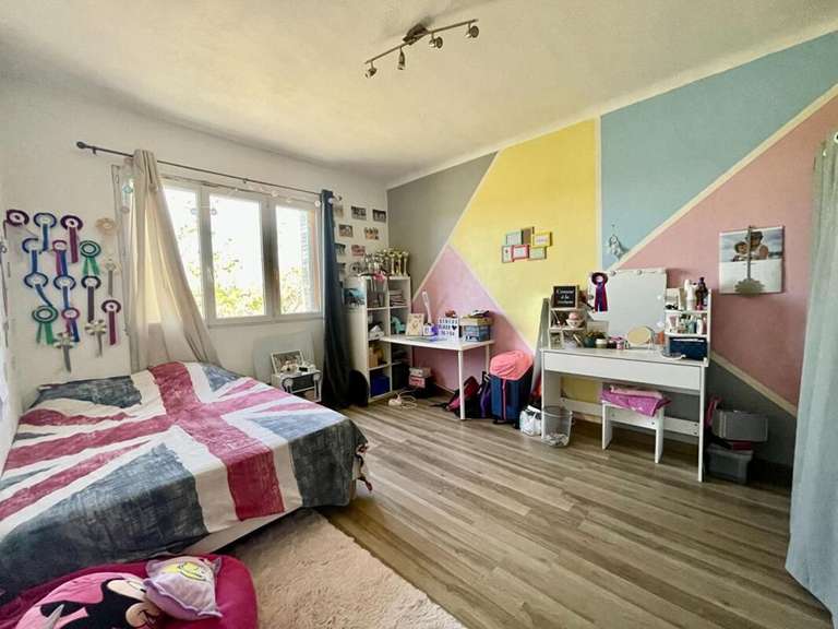 House Servian - 8 bedrooms