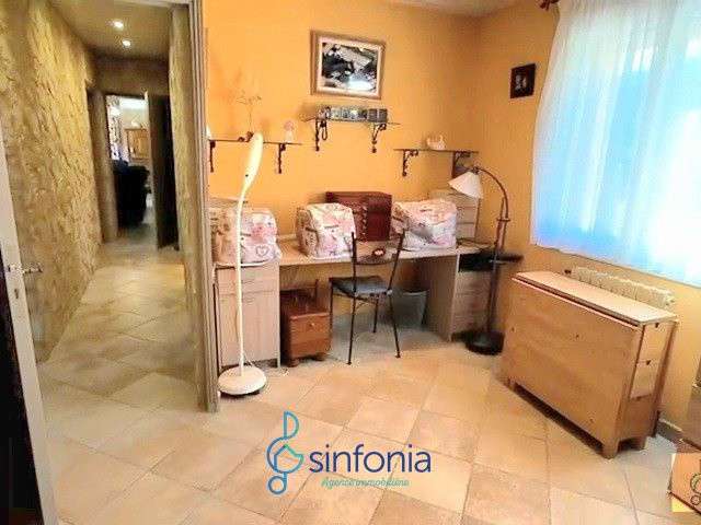 House Serviers-et-Labaume - 6 bedrooms - 250m²