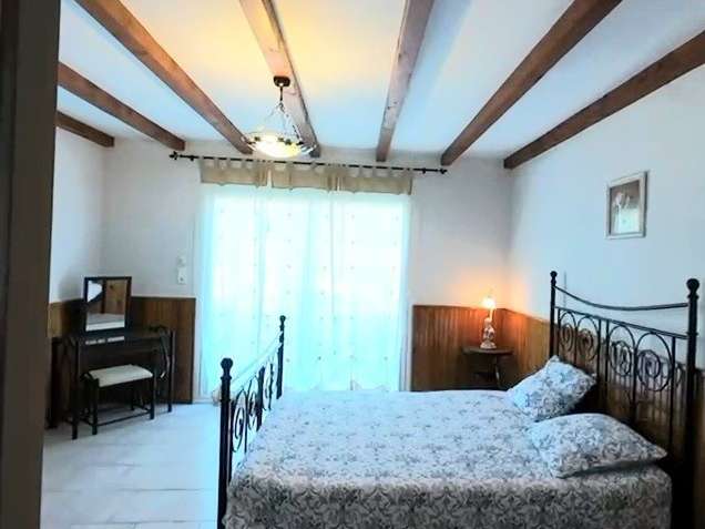 House Serviers-et-Labaume - 6 bedrooms - 250m²