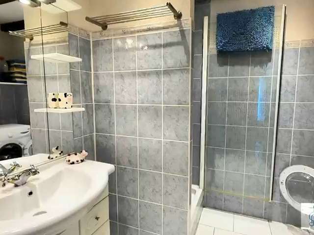 House Serviers-et-Labaume - 6 bedrooms - 250m²