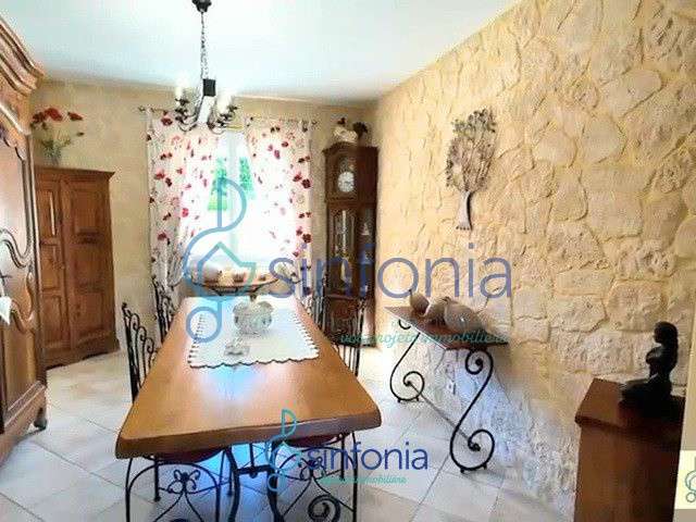 Maison Serviers-et-Labaume - 6 chambres - 250m²