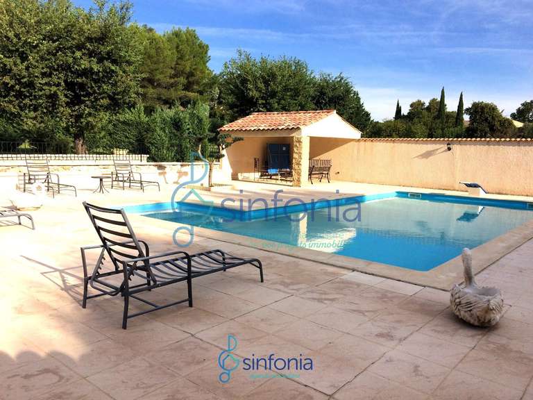 Maison Serviers-et-Labaume - 6 chambres - 250m²