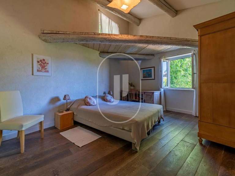 Maison Serviers-et-Labaume - 5 chambres - 205m²