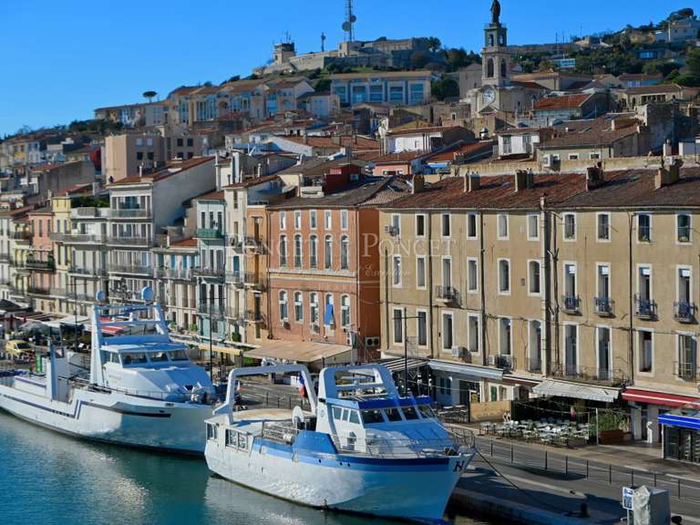 Apartment Sète - 4 bedrooms - 240m²