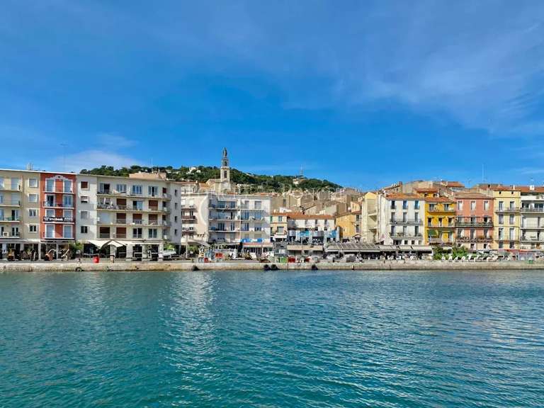 Appartement Sète - 4 chambres - 240m²