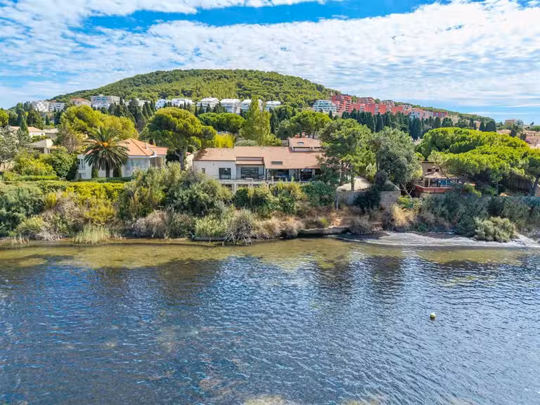 House Sète - 7 bedrooms - 494m²
