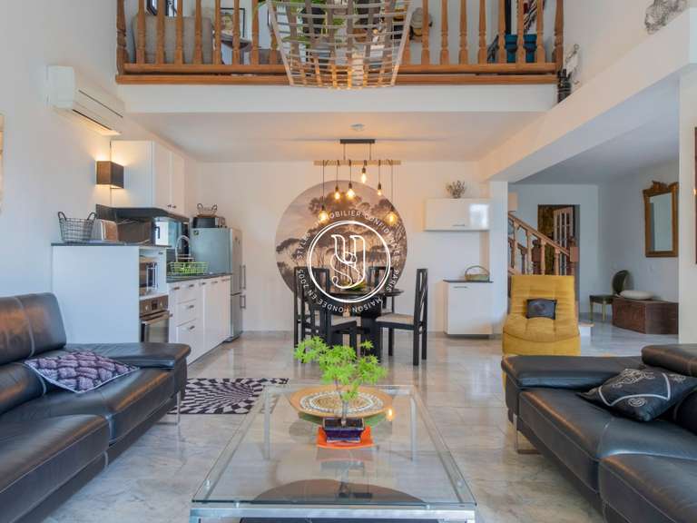 Villa with Sea view Sète - 6 bedrooms - 213m²