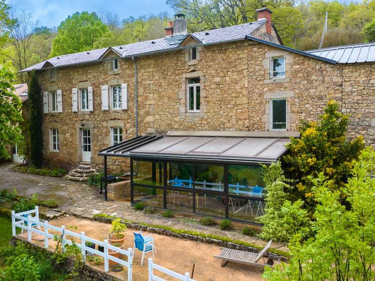 Propriété Sévérac-le-Château - 14 chambres - 780m²