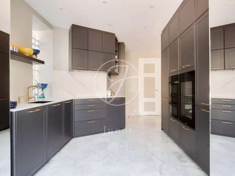 Maison Sèvres - 5 chambres - 430m²