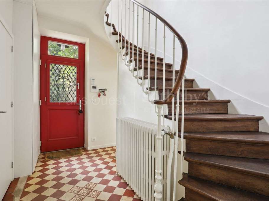 House Sèvres